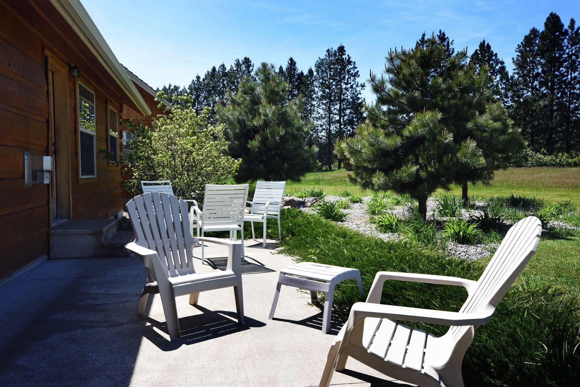 Bad Rock Bed And Breakfast Inn Columbia Falls Exterior foto
